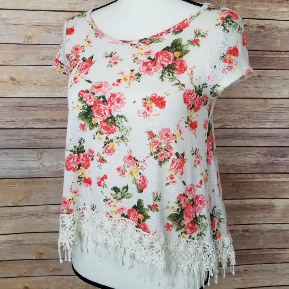 Blu Planet Floral Print with Lace Hem Small